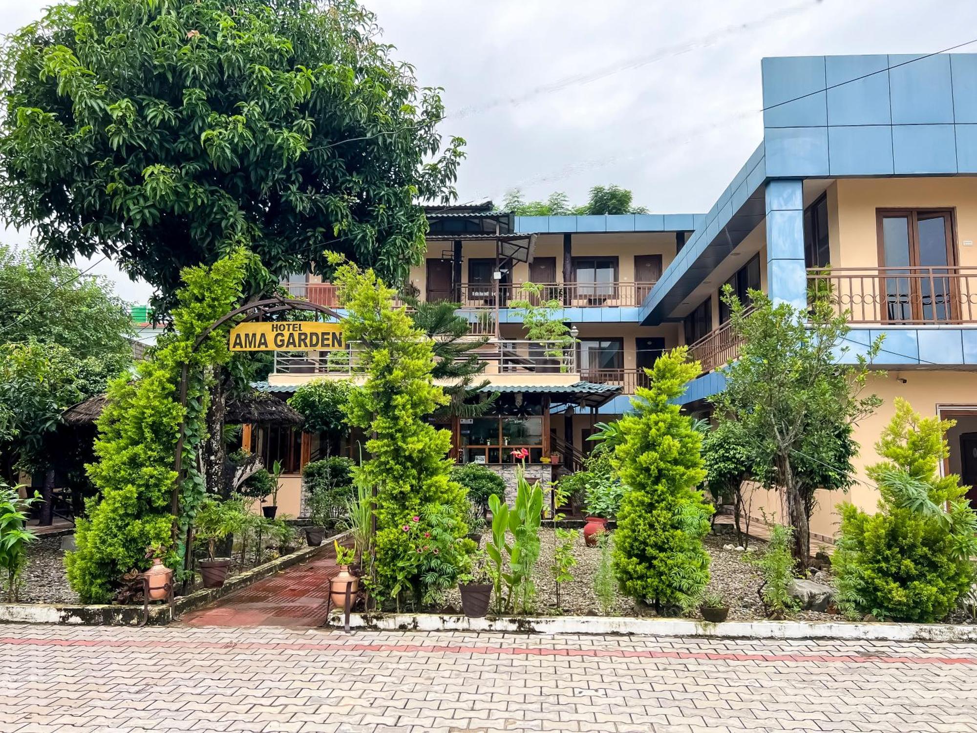 Ama Garden Sauraha 호텔 외부 사진