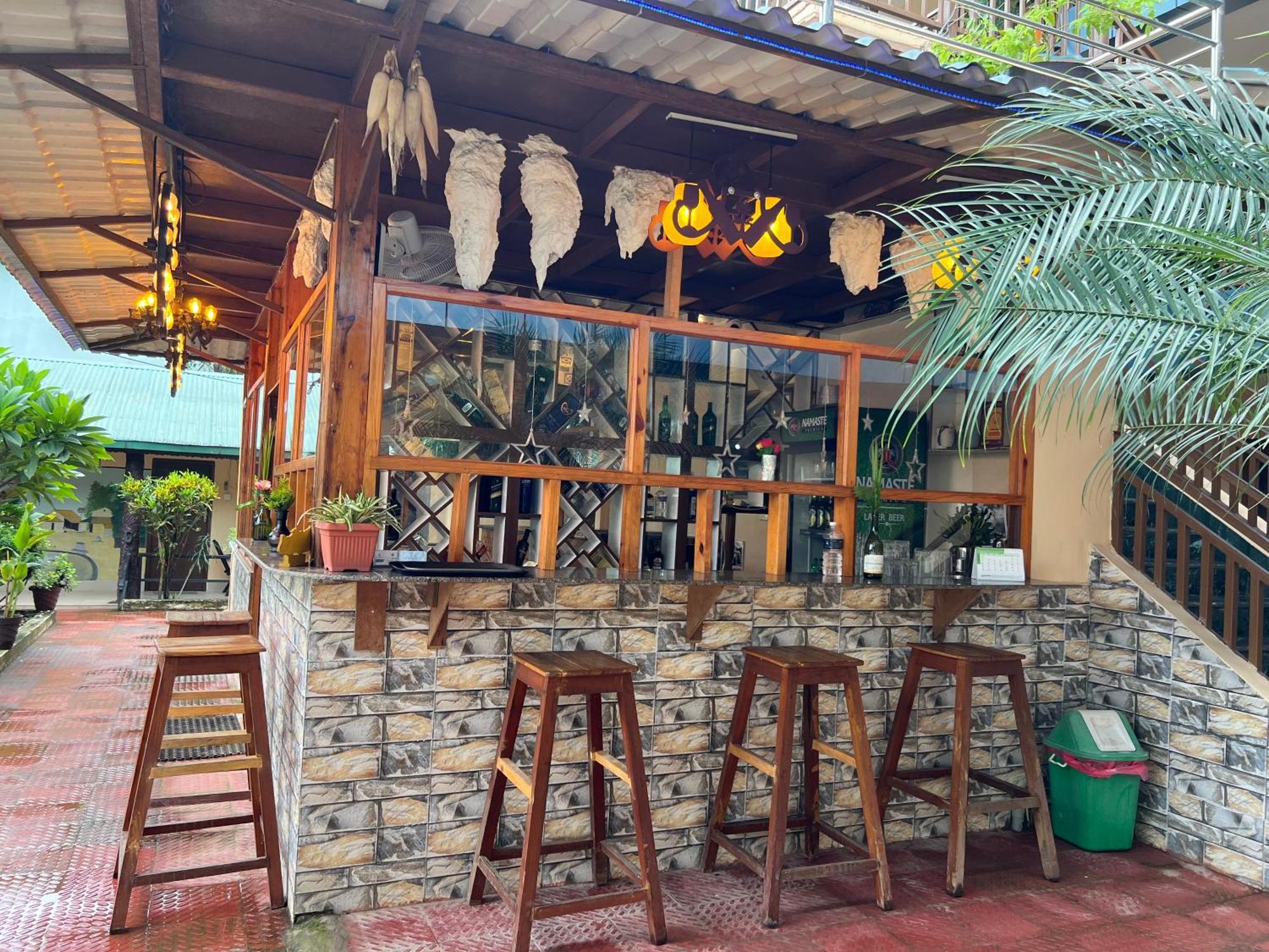 Ama Garden Sauraha 호텔 외부 사진