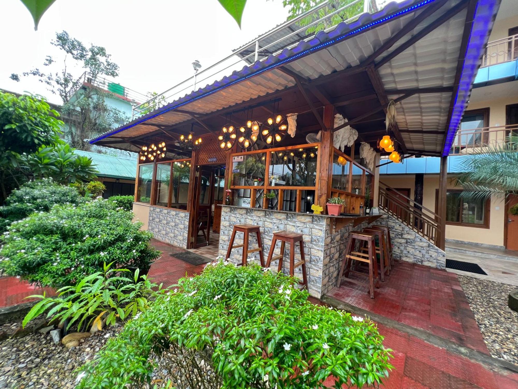 Ama Garden Sauraha 호텔 외부 사진